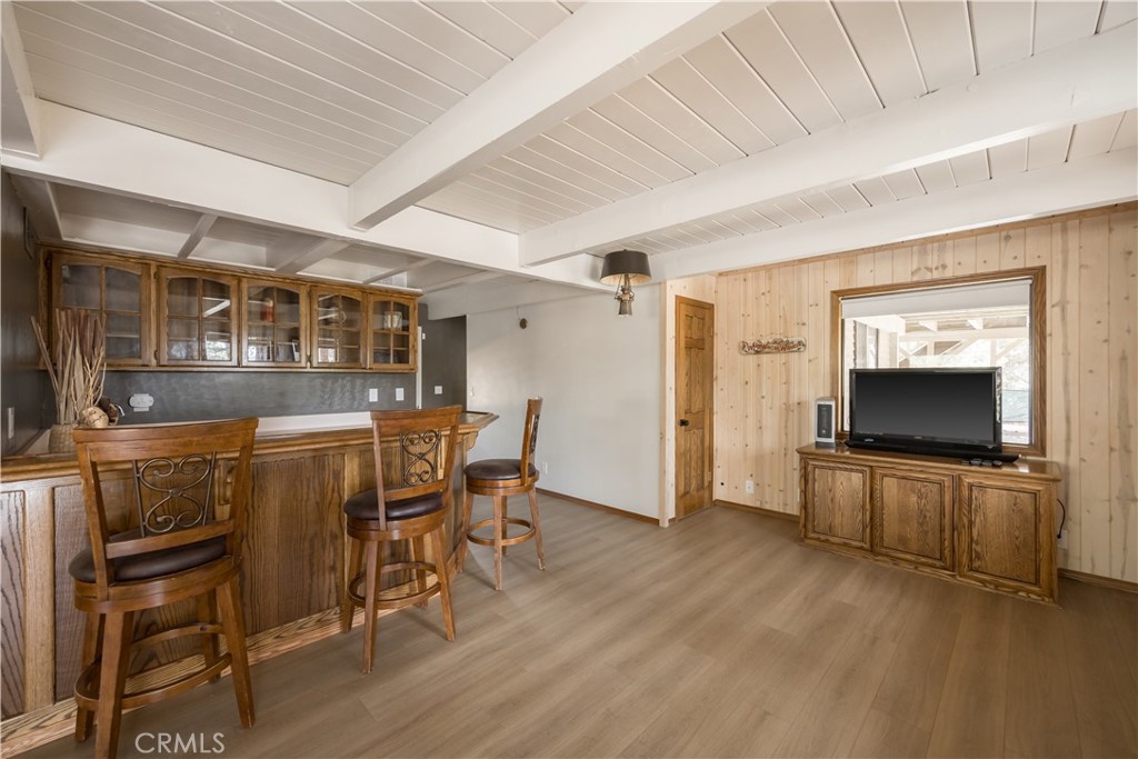 1068 Lookout Mountain Road Property Photo 8