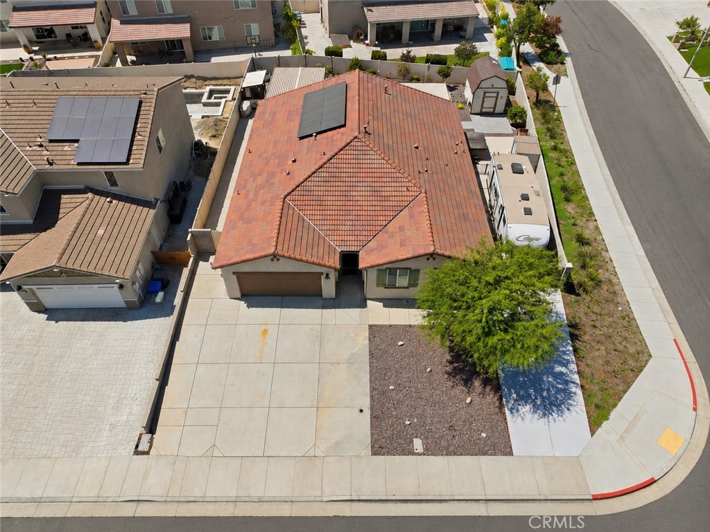 11565 Forsythia Street Property Photo 7