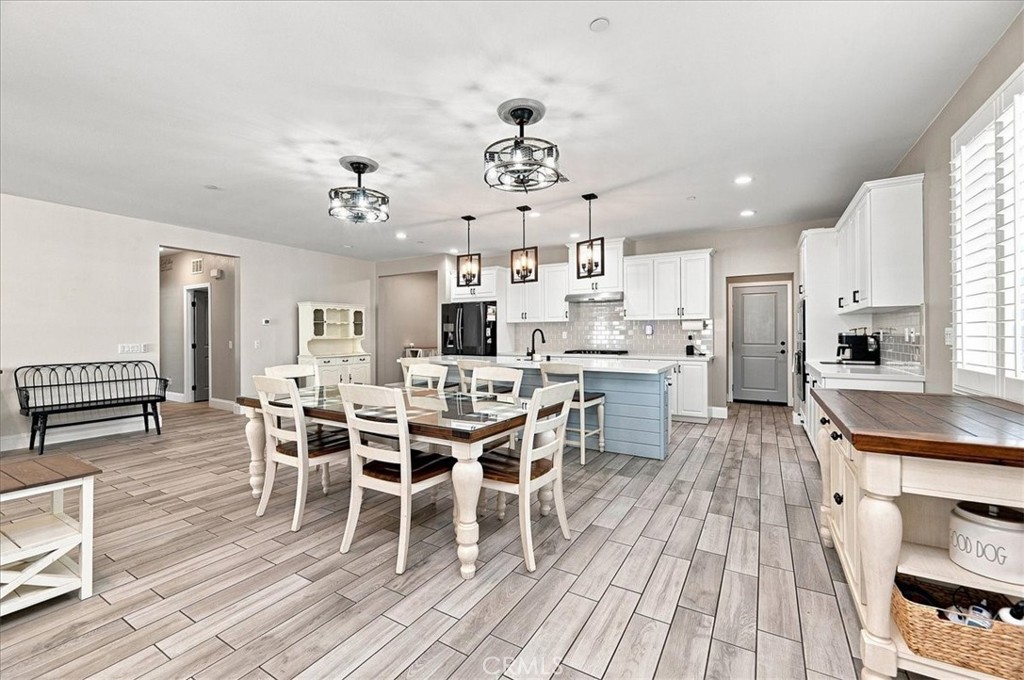 11565 Forsythia Street Property Photo 15