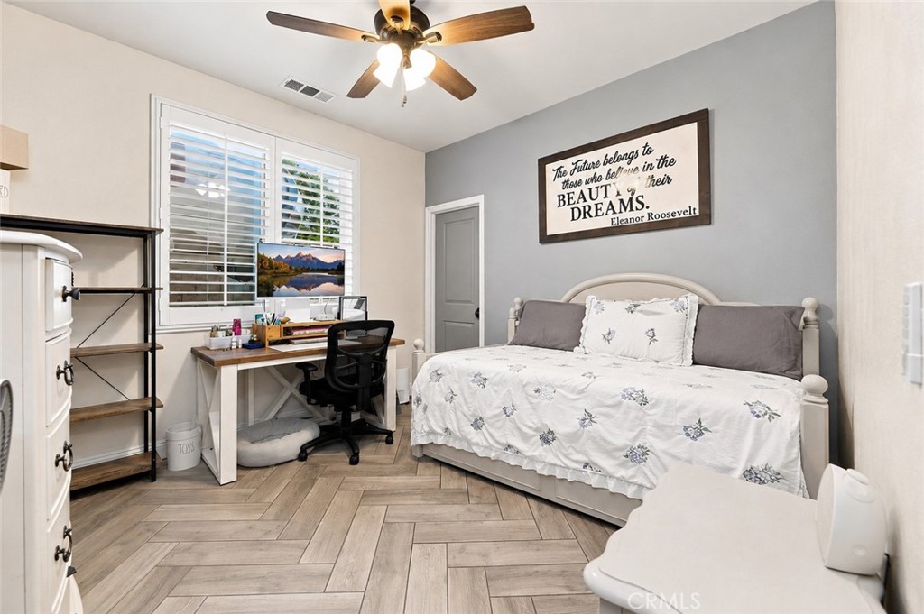 11565 Forsythia Street Property Photo 21