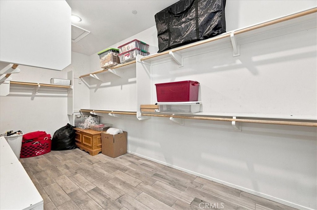 11565 Forsythia Street Property Photo 31