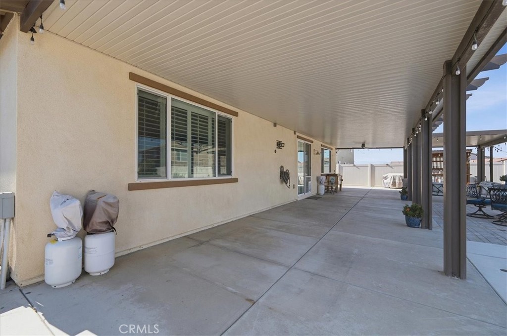11565 Forsythia Street Property Photo 36