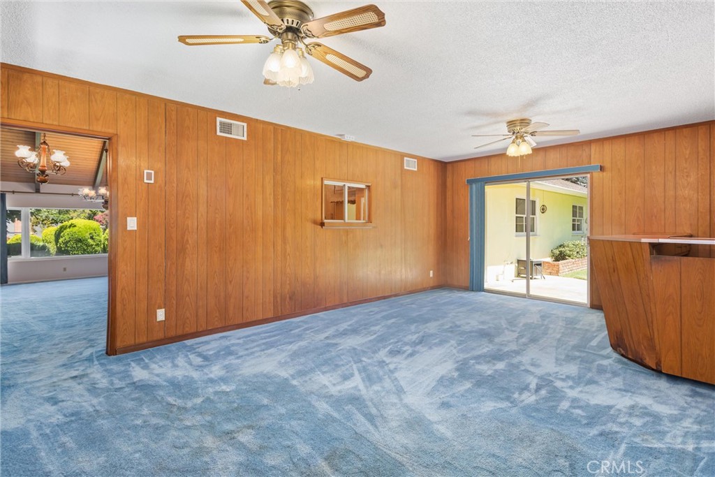 1151 W Crescent Property Photo 26
