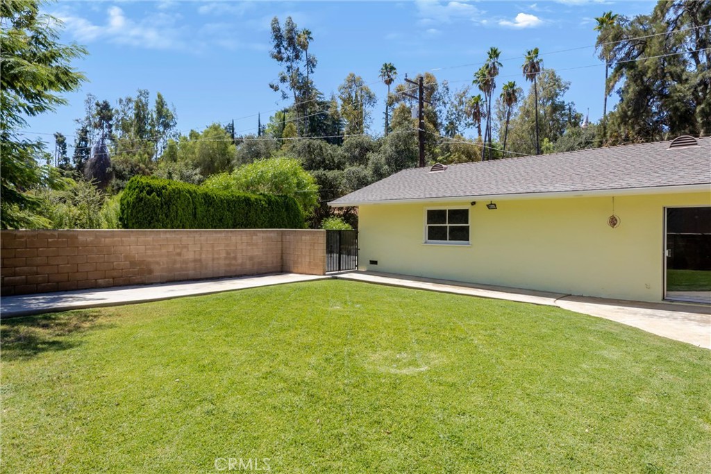 1151 W Crescent Property Photo 37