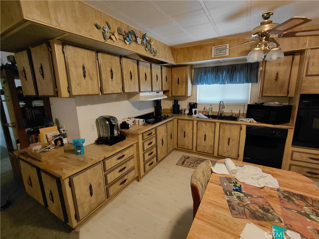 10226 Frontier Property Photo 9