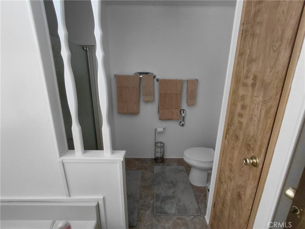 10226 Frontier Property Photo 17
