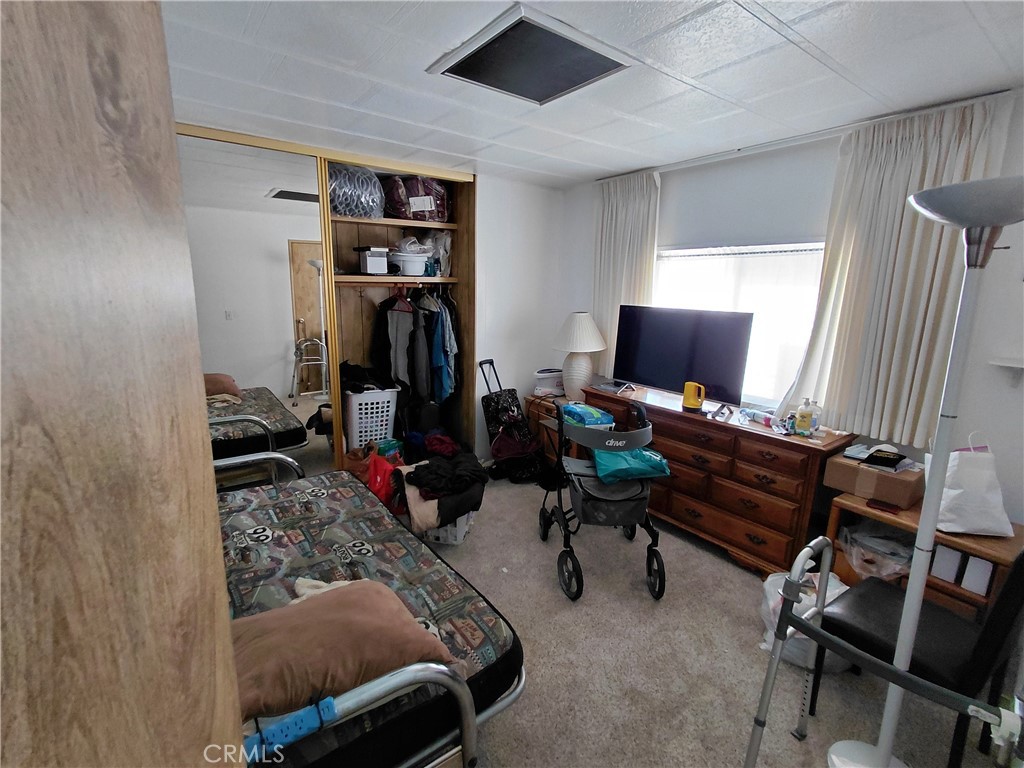 10226 Frontier Property Photo 19