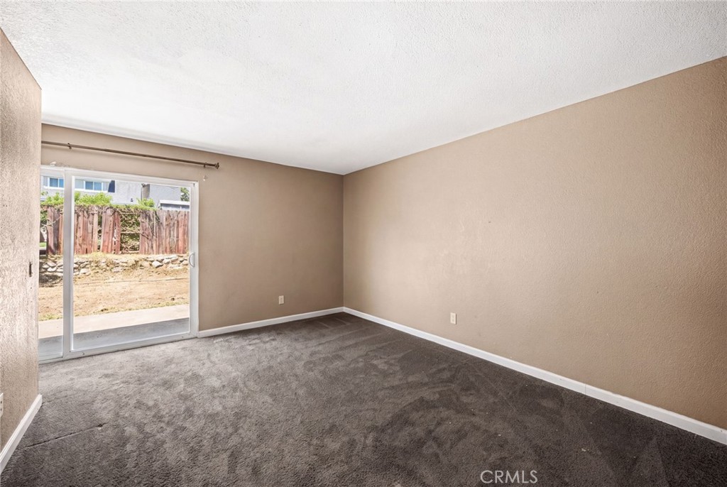 254 Hawthorne Street Property Photo 11