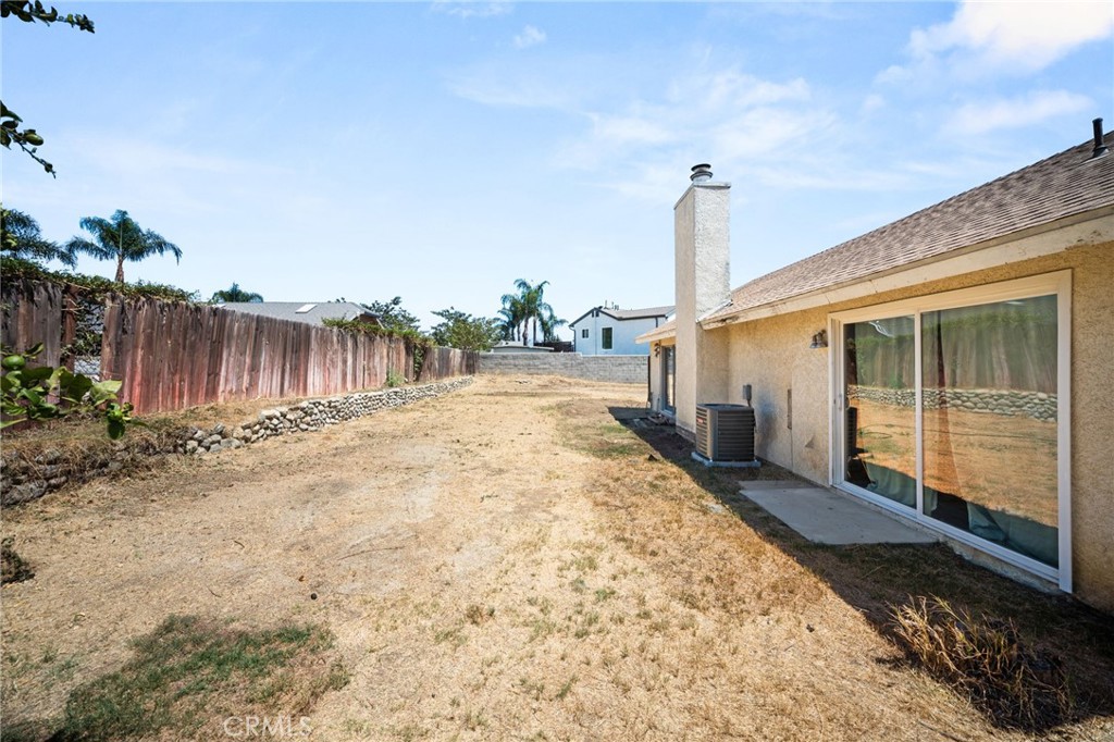 254 Hawthorne Street Property Photo 17