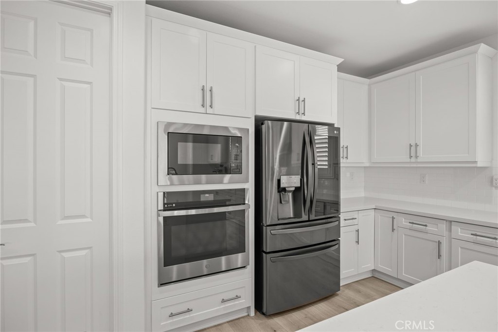16643 Evelyn Property Photo 13