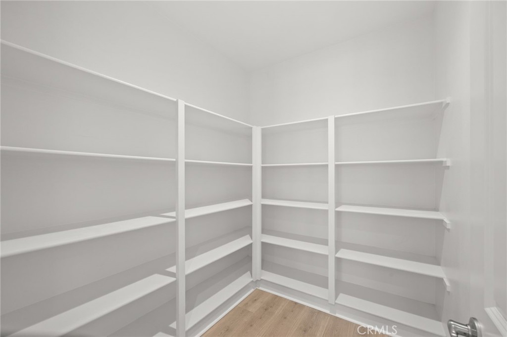 16643 Evelyn Property Photo 14