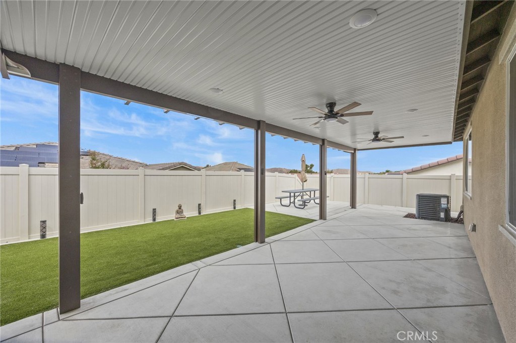 16643 Evelyn Property Photo 36