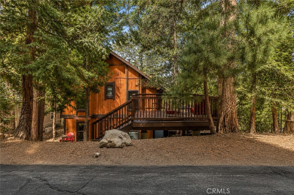 493 Pioneer Property Photo 26