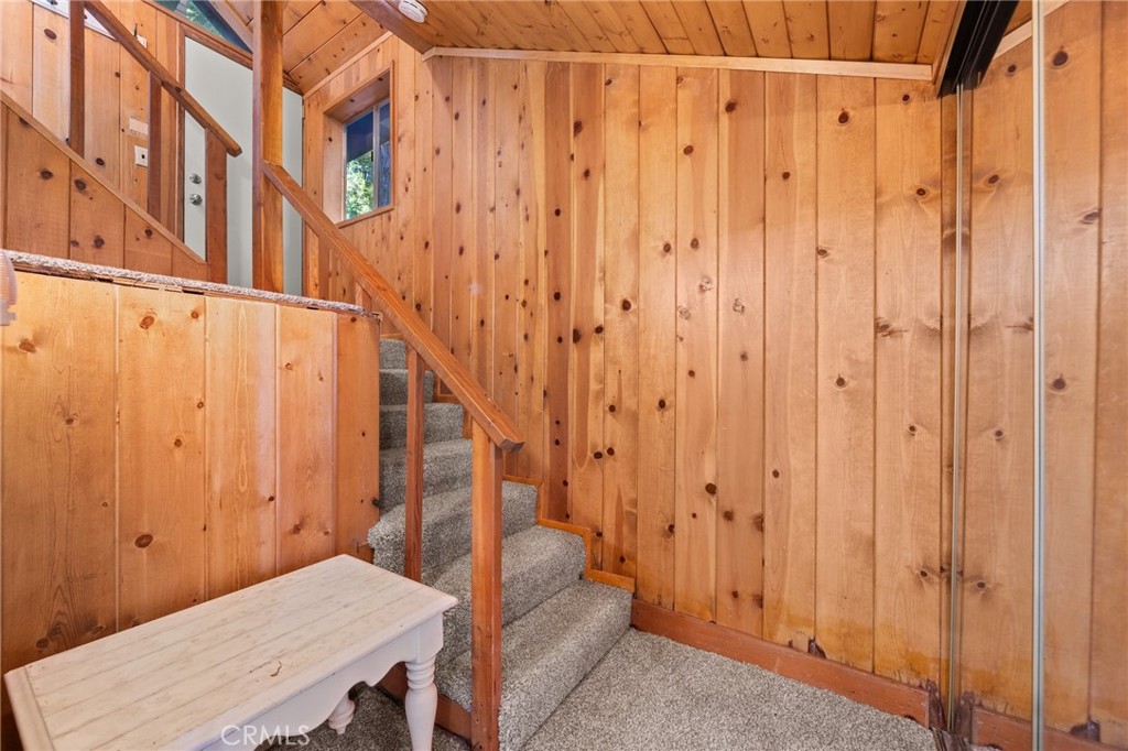 24251 Great View Drive Property Photo 28