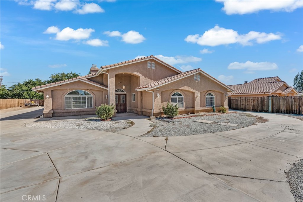 14944 Coalinga Property Photo 2