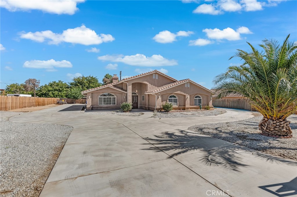 14944 Coalinga Property Photo 3