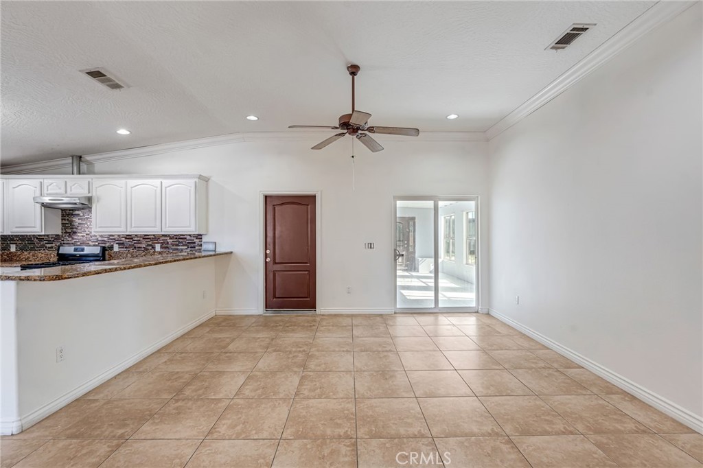 14944 Coalinga Property Photo 12