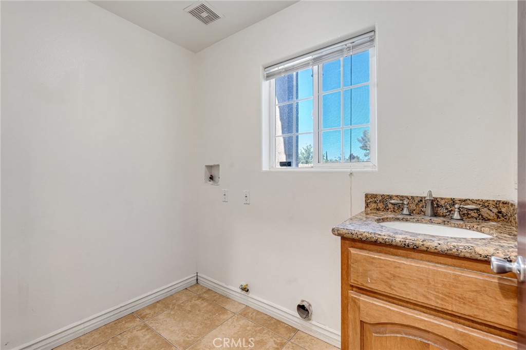 14944 Coalinga Property Photo 22