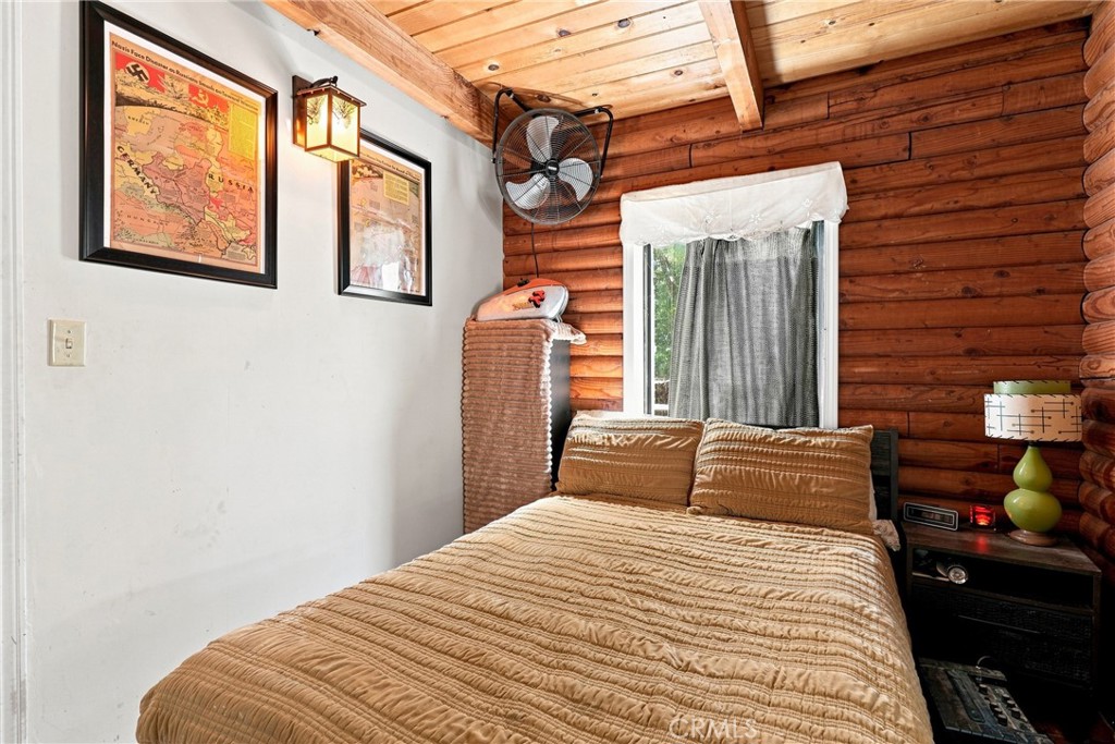 2673 Soutar Property Photo 14