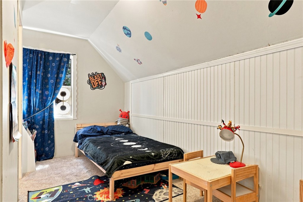 2673 Soutar Property Photo 23