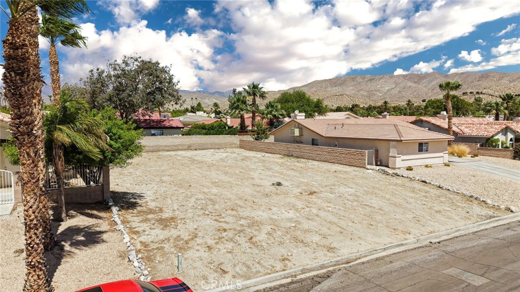 9611 Congressional Road Property Photo 1