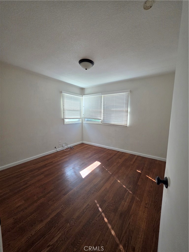 938 Ford Property Photo 7
