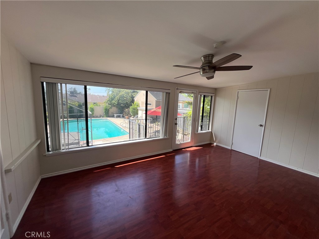 2440 Queensberry Road Property Photo 25