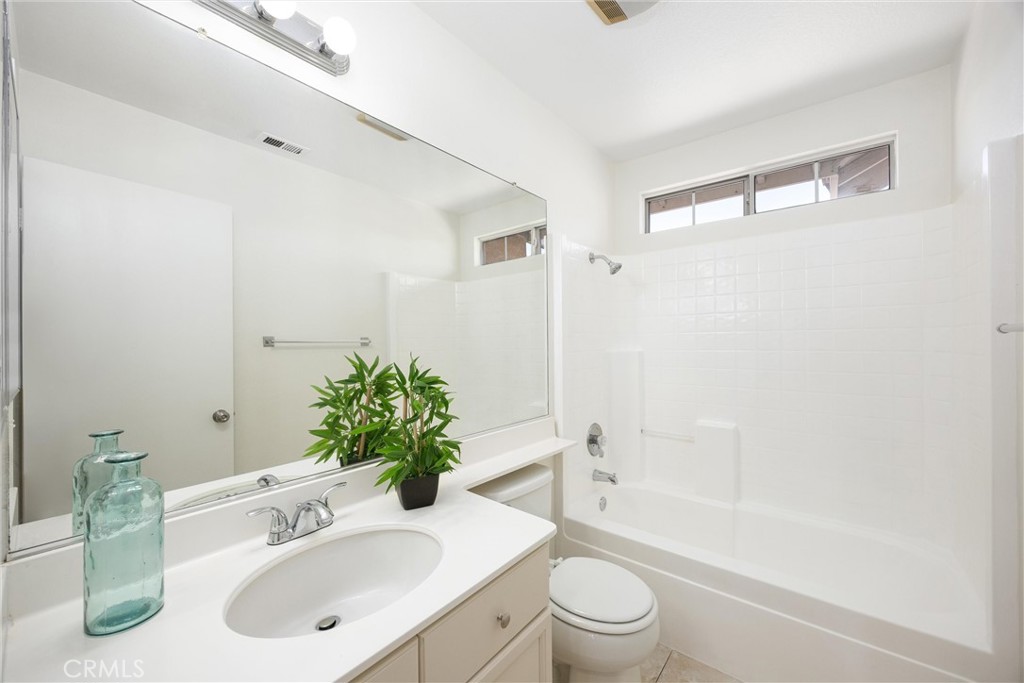 921 Blossomcreek Ln Property Photo 30