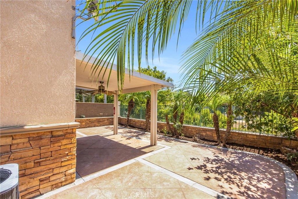 921 Blossomcreek Ln Property Photo 46
