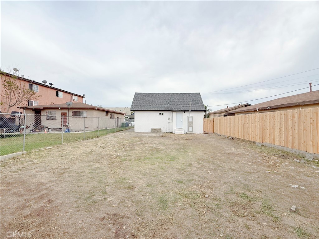 445 E 119th Street Property Photo 22