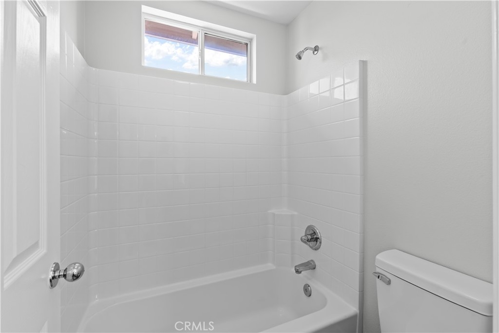 5457 Amethyst Ln Property Photo 43