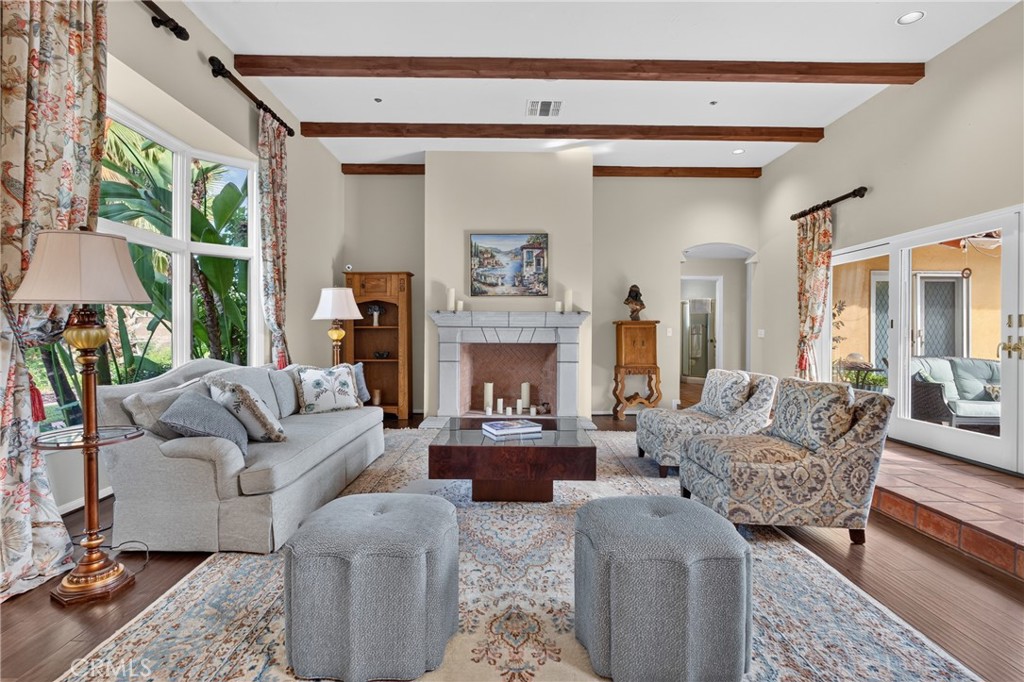 11530 Terracina Boulevard Property Photo 13