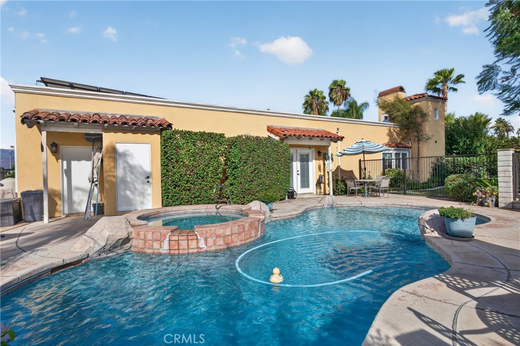 11530 Terracina Boulevard Property Photo 39