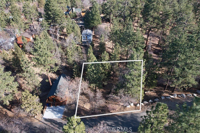 899 Kern Avenue Property Photo 4