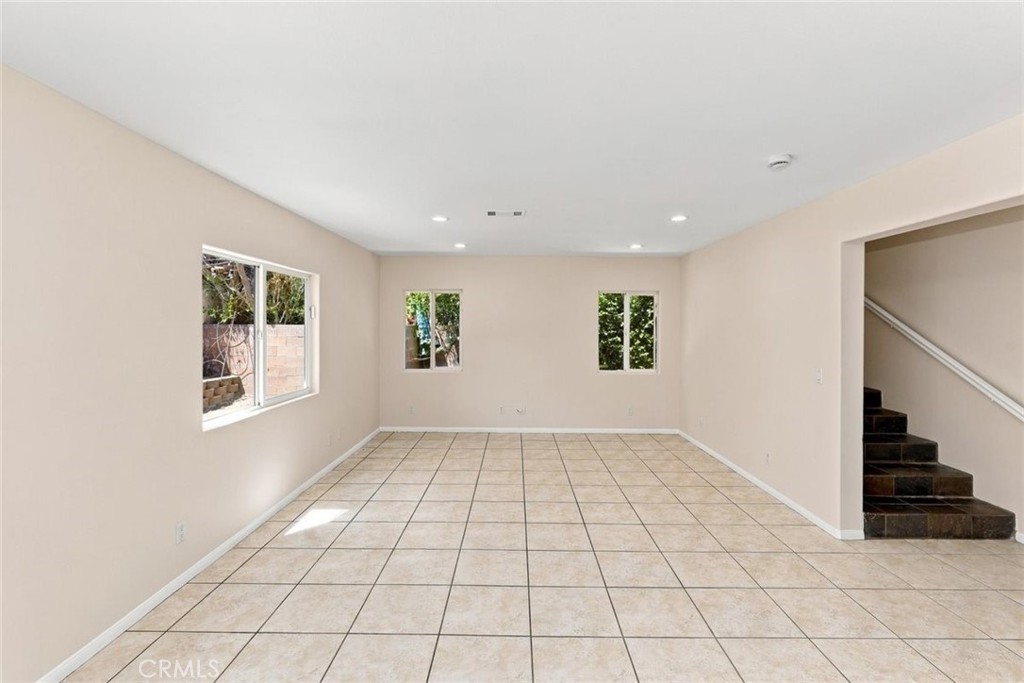 33275 Campus Lane Property Photo 15