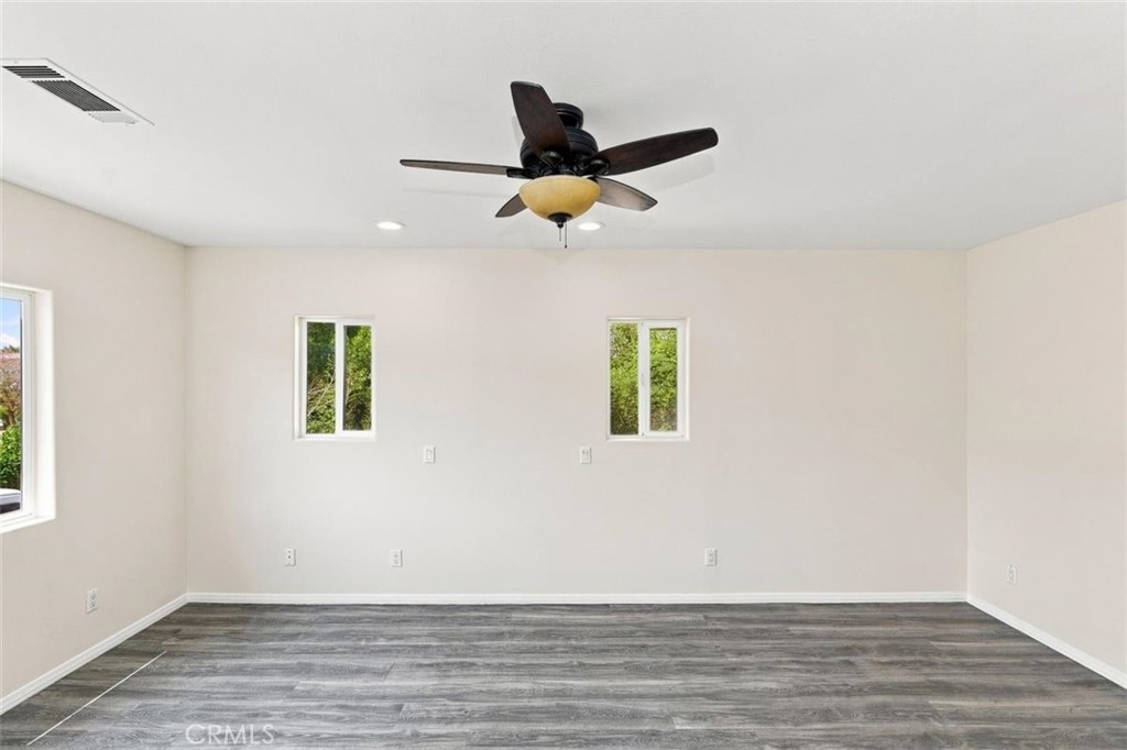 33275 Campus Lane Property Photo 27