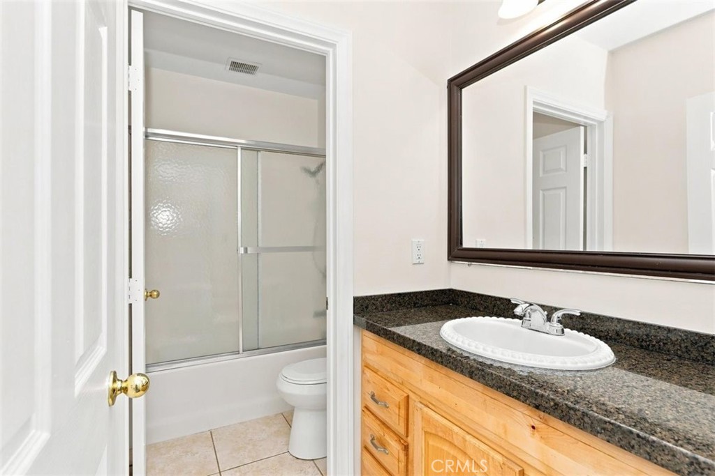 33275 Campus Lane Property Photo 33