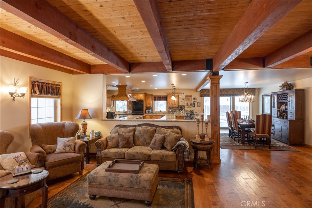 42028 Sky View Property Photo 8