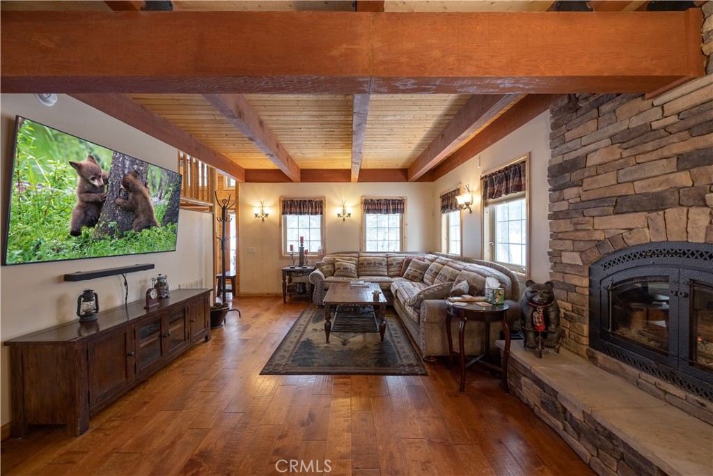 42028 Sky View Property Photo 38