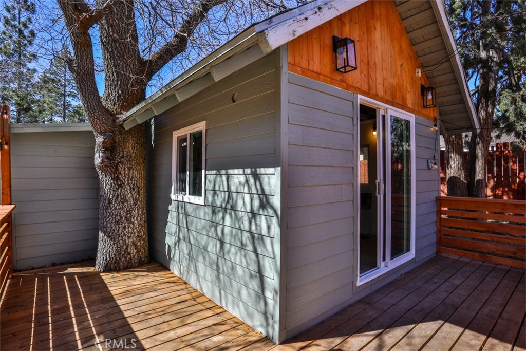 672 Talmadge Property Photo 26