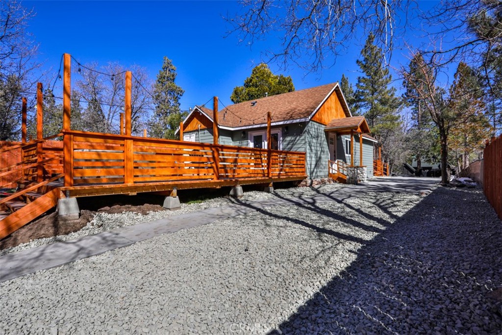 672 Talmadge Property Photo 36