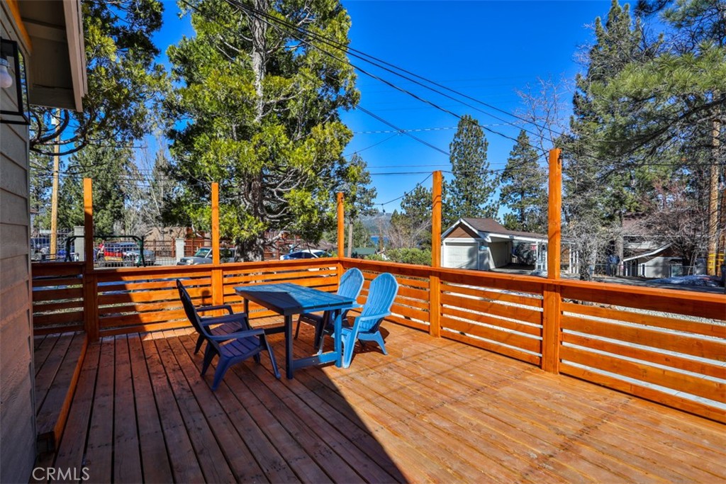 672 Talmadge Property Photo 38