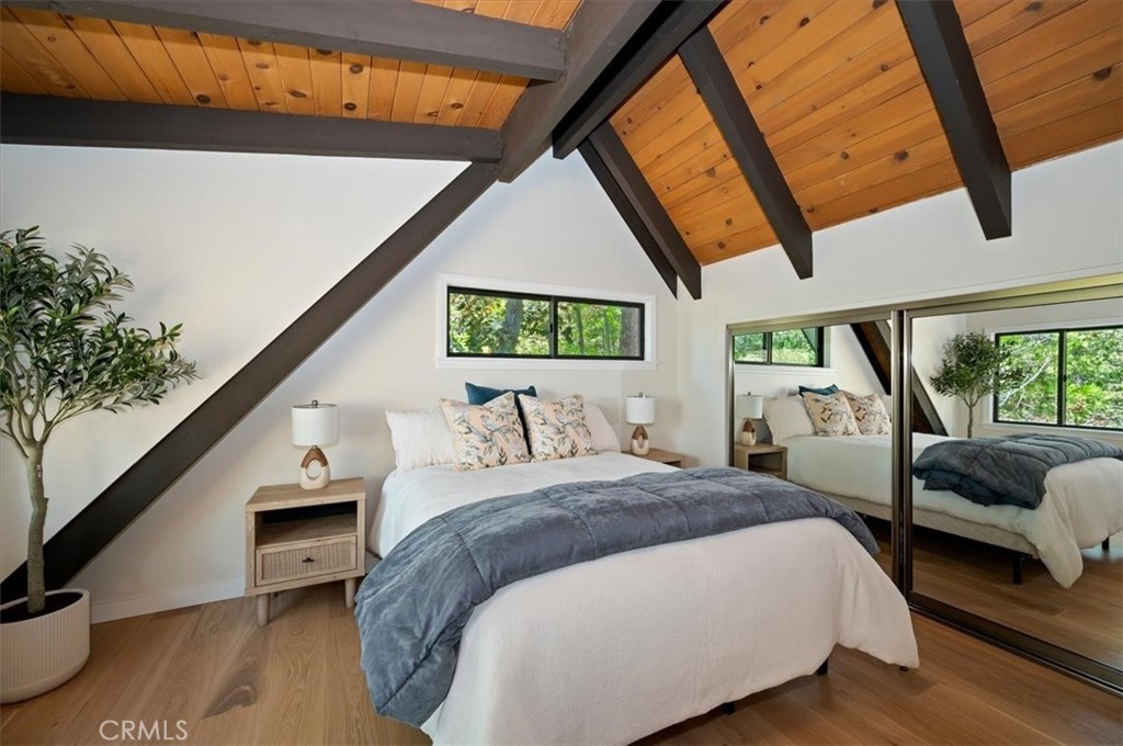 359 John Muir Road Property Photo 10