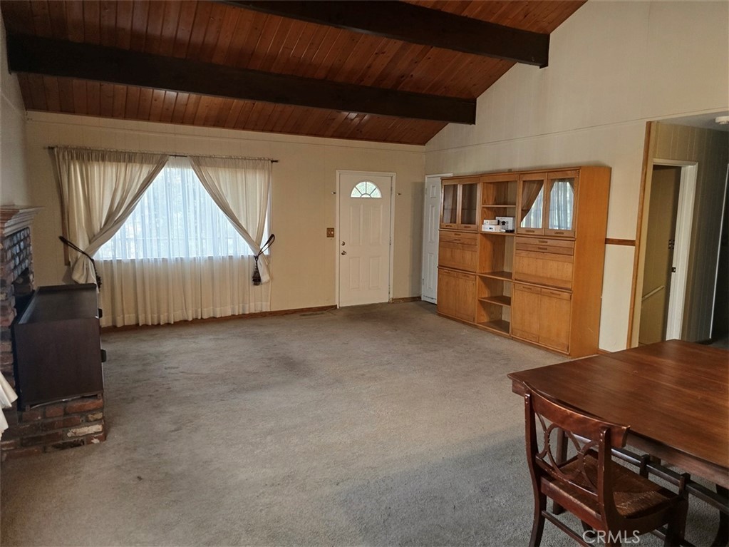 981 Lausanne Drive Property Photo 2