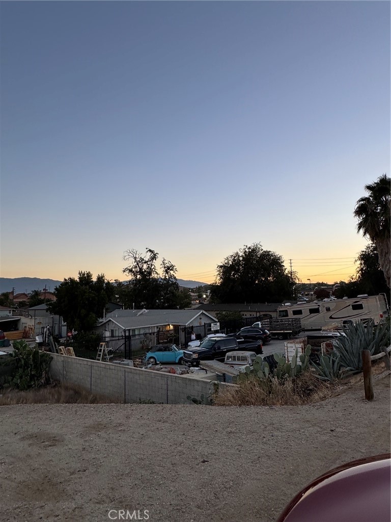 1642 4th Property Photo 11