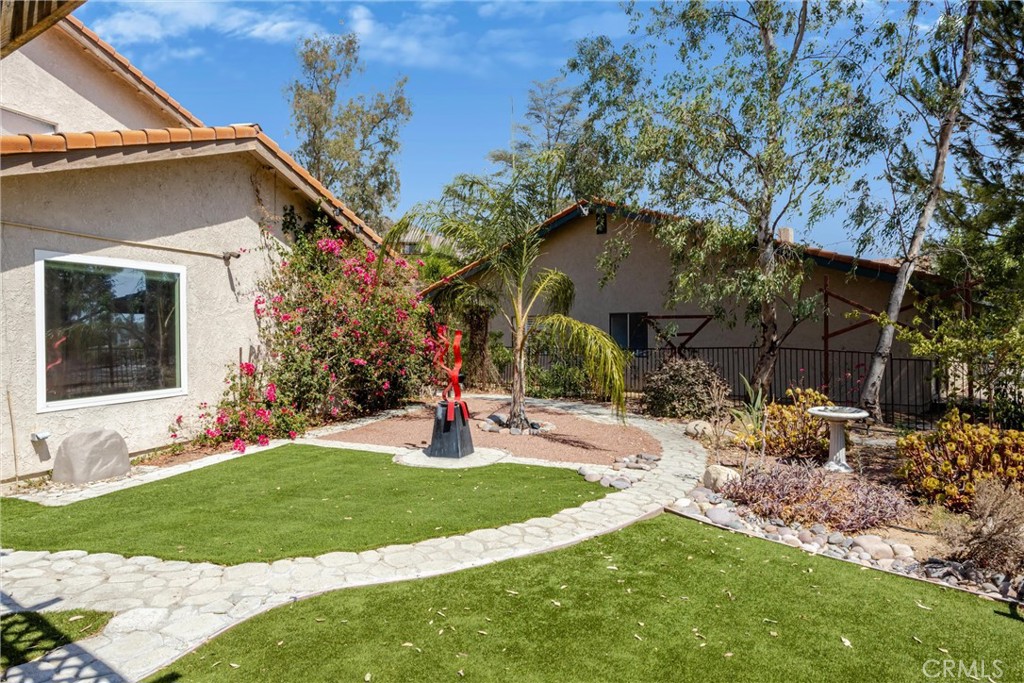 3094 Small Canyon Property Photo 32