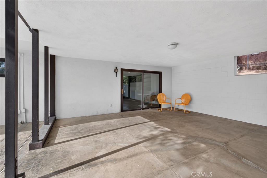 636 E Mariposa Property Photo 42