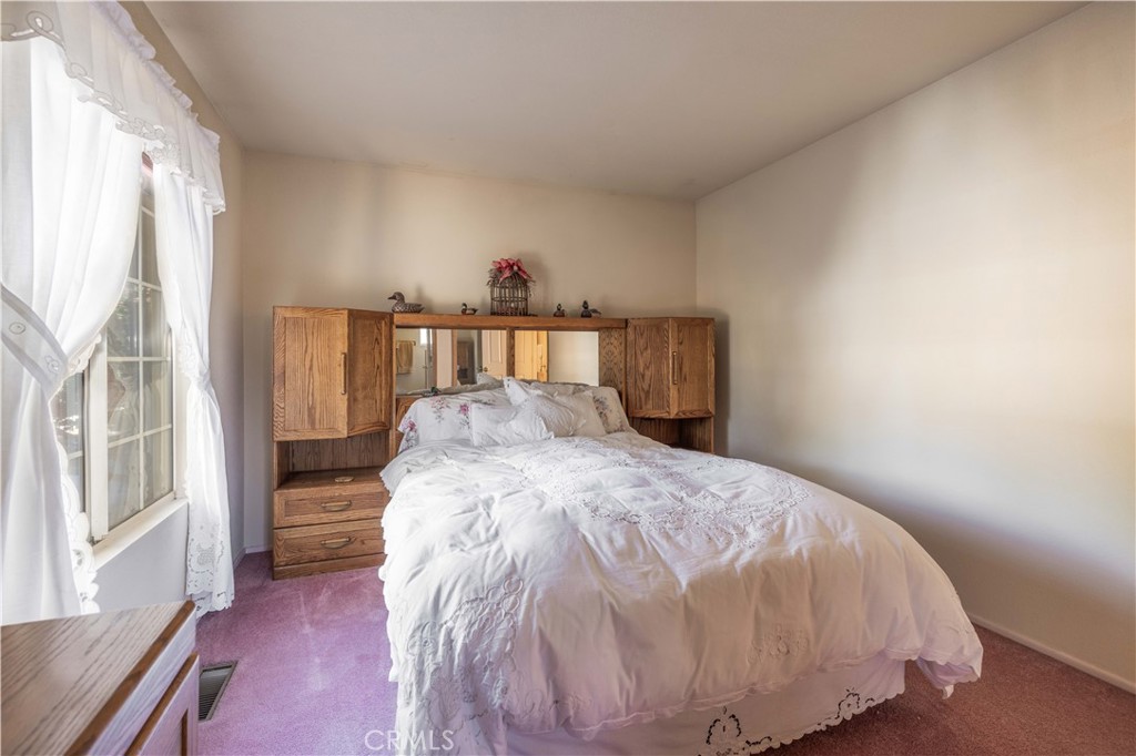 444 Elysian Property Photo 16