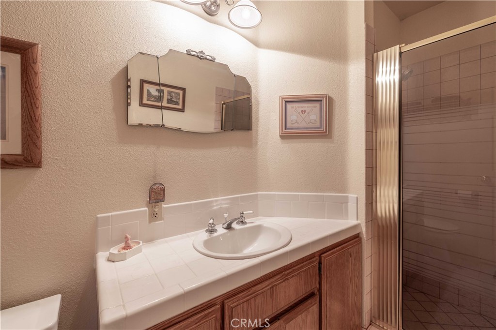 444 Elysian Property Photo 28