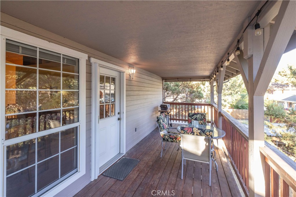 444 Elysian Property Photo 33